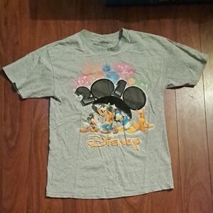 2010 Disney T-Shirt